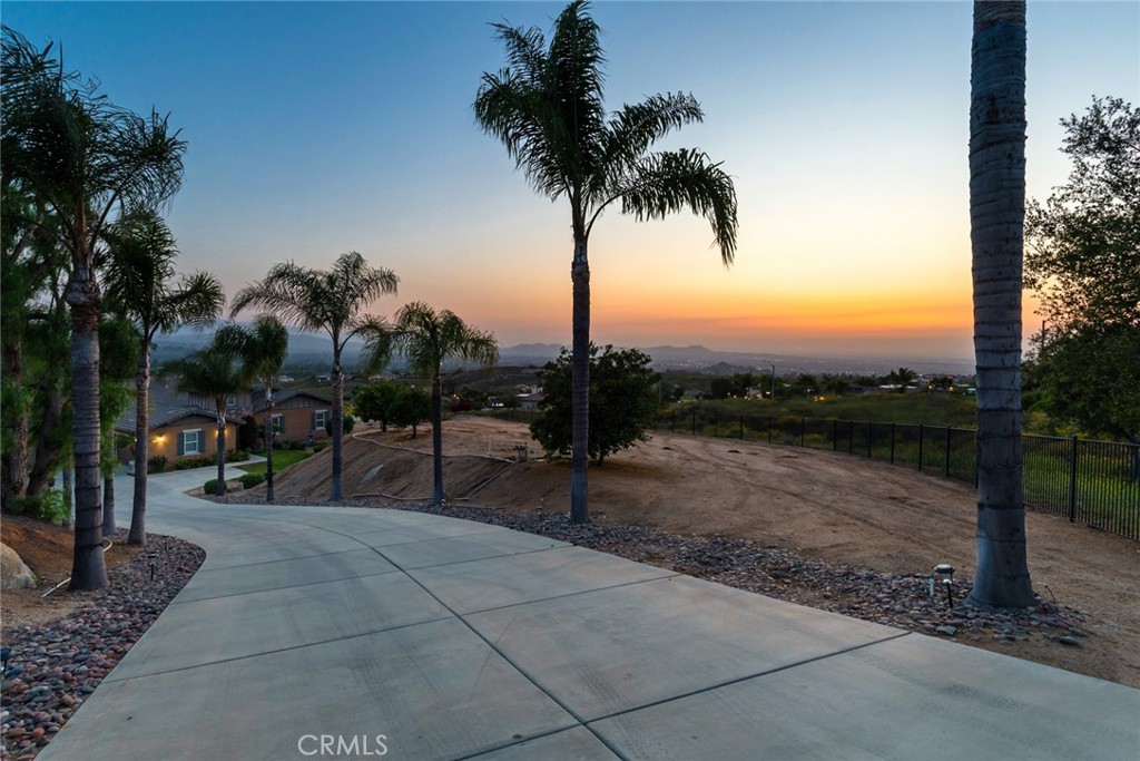 650 Crystal Mountain Circle