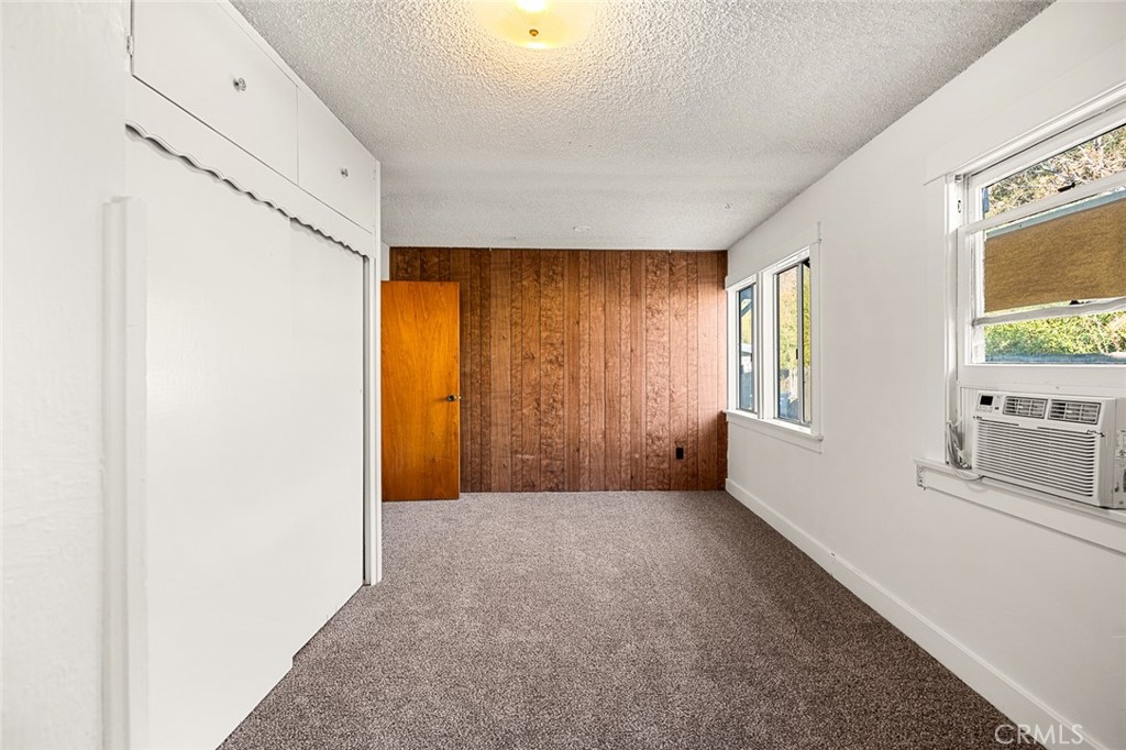 1019 College Avenue Property Photo 14