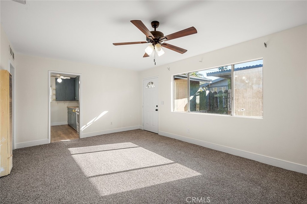 1019 College Avenue Property Photo 20