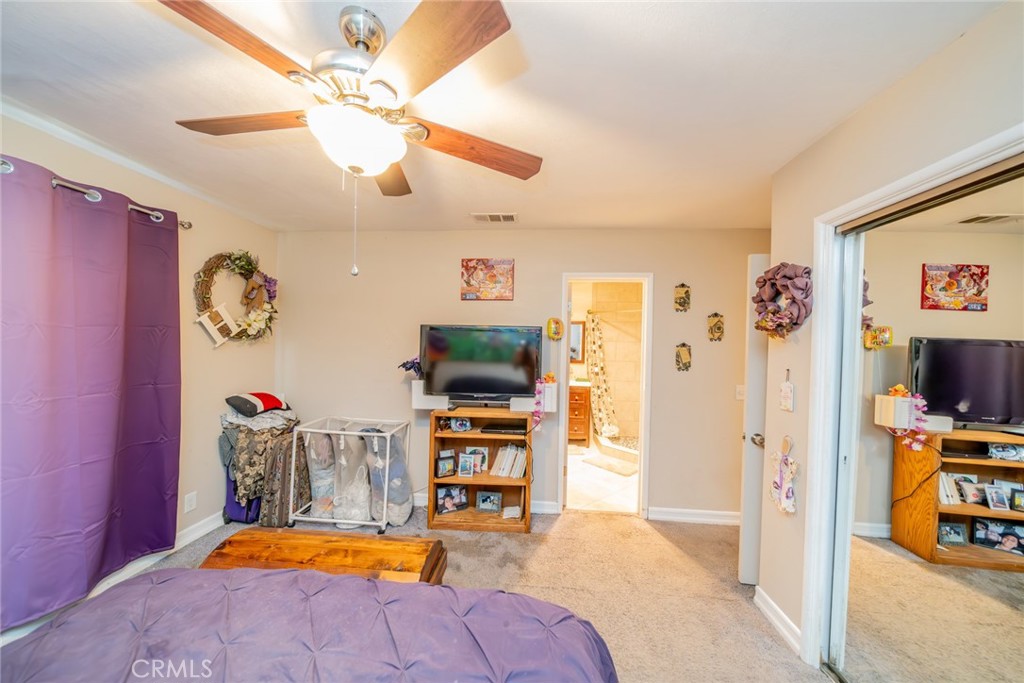 1465 N Eucalyptus Avenue Property Photo 20