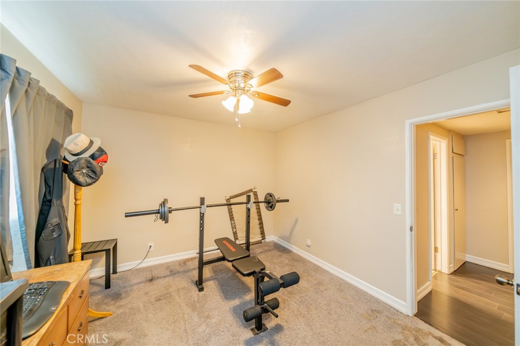 1465 N Eucalyptus Avenue Property Photo 26
