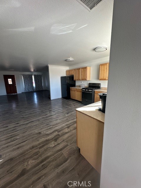9256 6th Avenue Property Photo 9