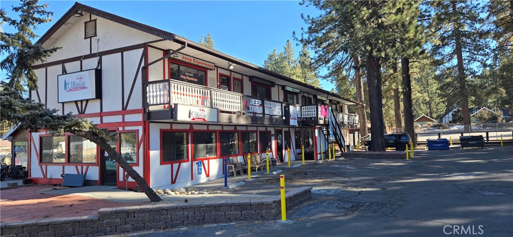 42001 Big Bear Boulevard Property Photo 13