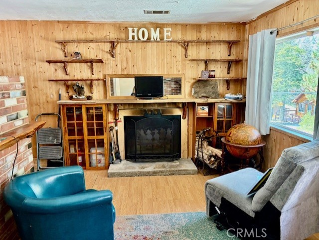 2311 Blue Jay Lane Property Photo 6