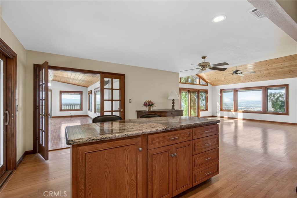 20682 Hill Top Drive Property Photo 13