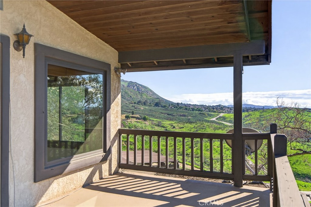 20682 Hill Top Drive Property Photo 23