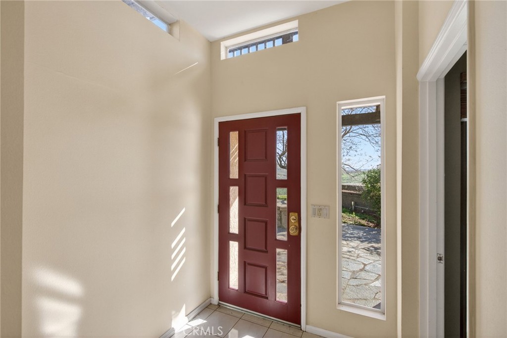 20682 Hill Top Drive Property Photo 40