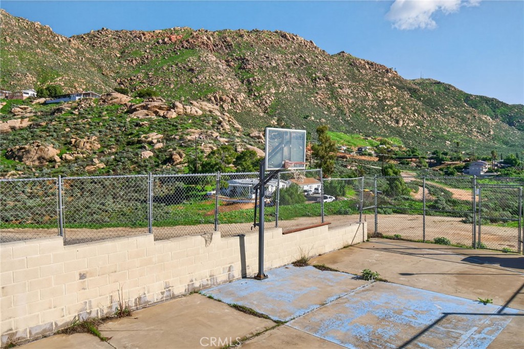 20682 Hill Top Drive Property Photo 65