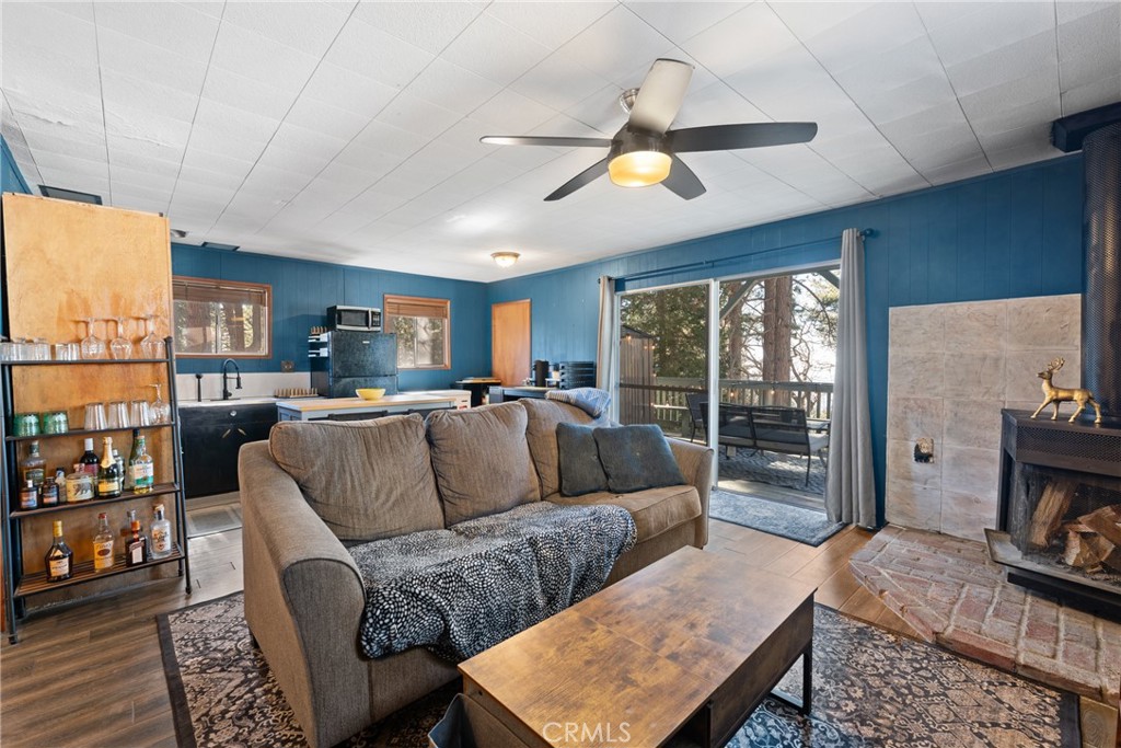 30862 Live Oak Drive Property Photo 9