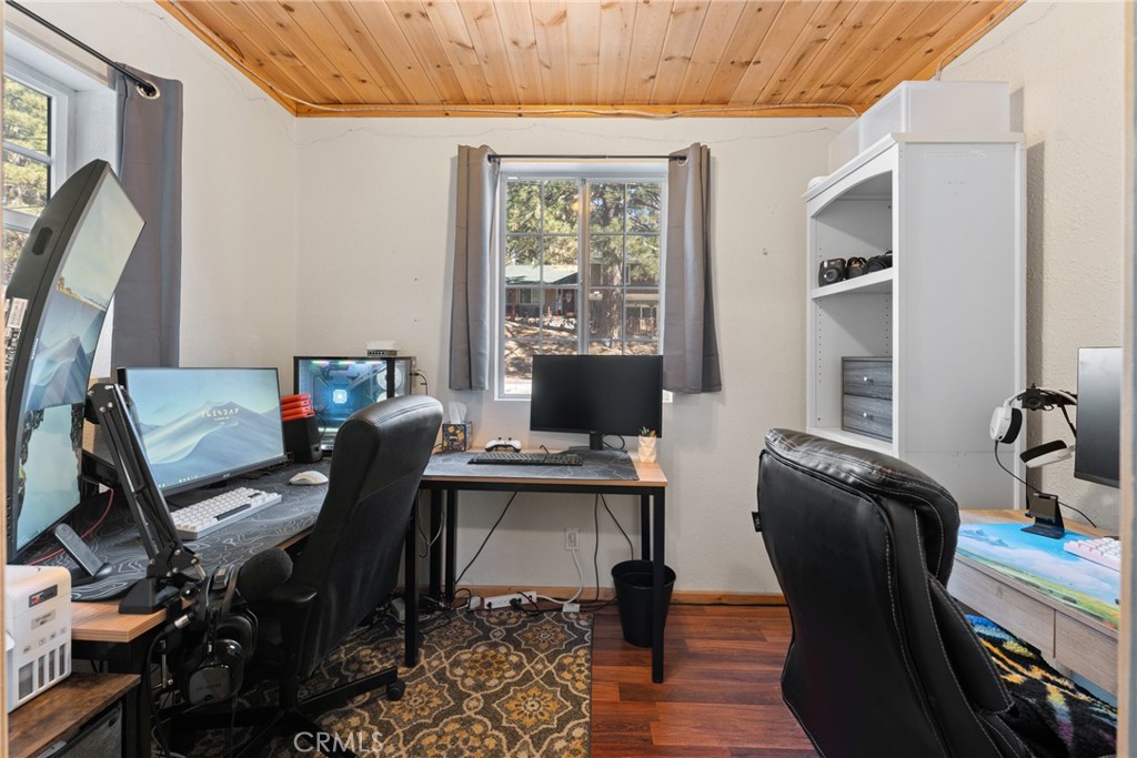 30862 Live Oak Drive Property Photo 22