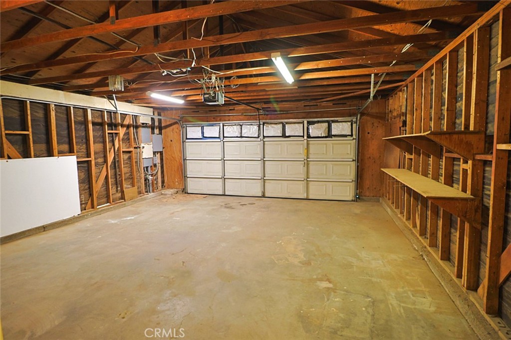 264 N Church Avenue Property Photo 26