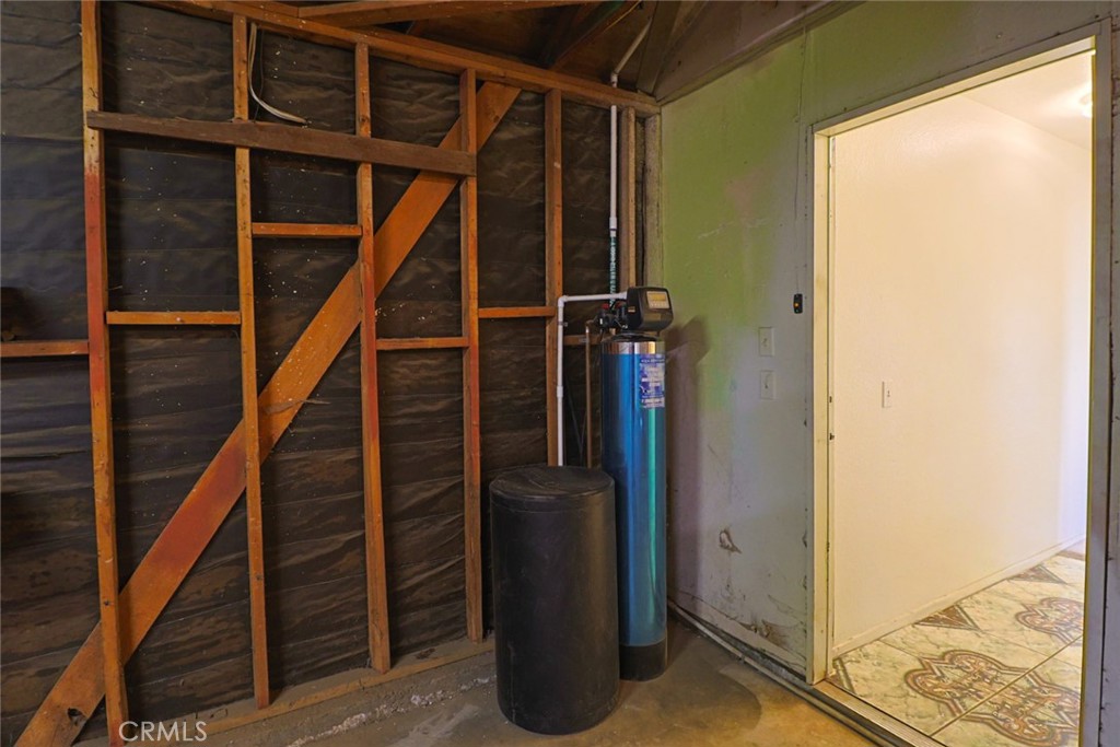 264 N Church Avenue Property Photo 27