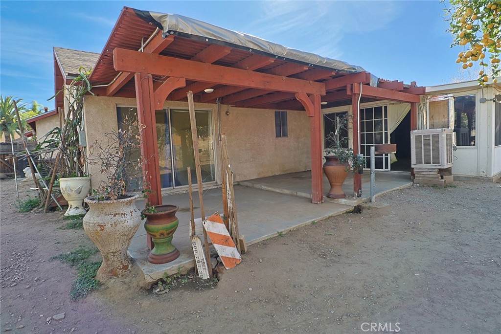 264 N Church Avenue Property Photo 28