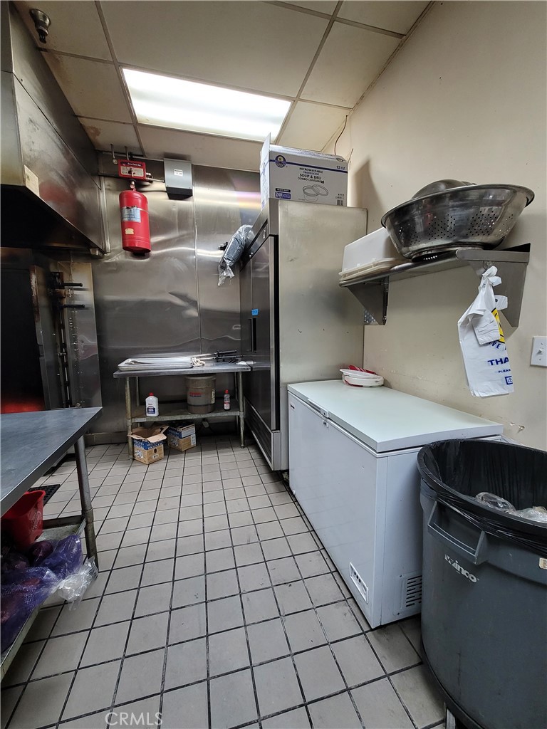 1827 S Vermont Avenue Property Photo 19