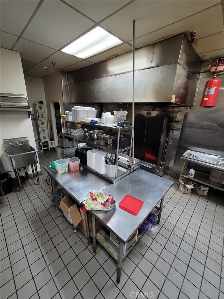 1827 S Vermont Avenue Property Photo 35