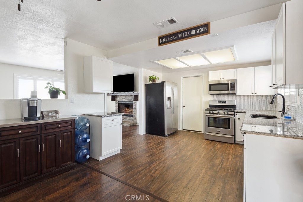 10754 Portland Avenue Property Photo 8