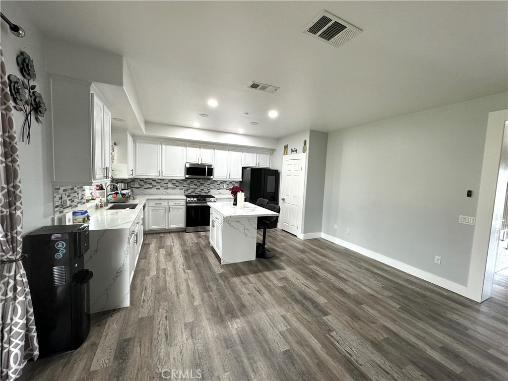 14930 Catania Way Property Photo 33