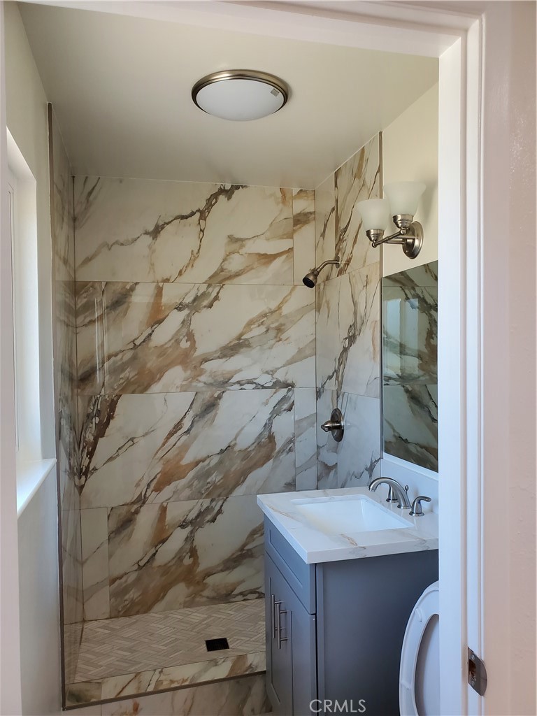9593 Delmar Avenue Property Photo 8