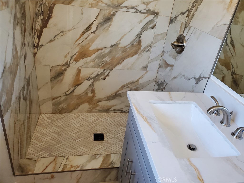 9593 Delmar Avenue Property Photo 9