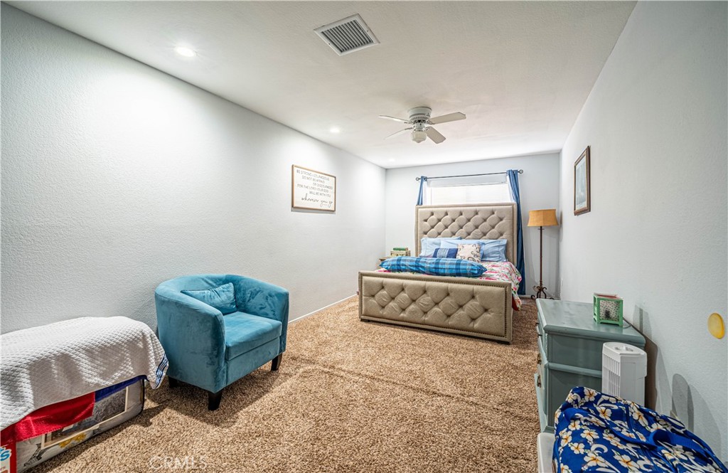 14764 Redwood Street Property Photo 8