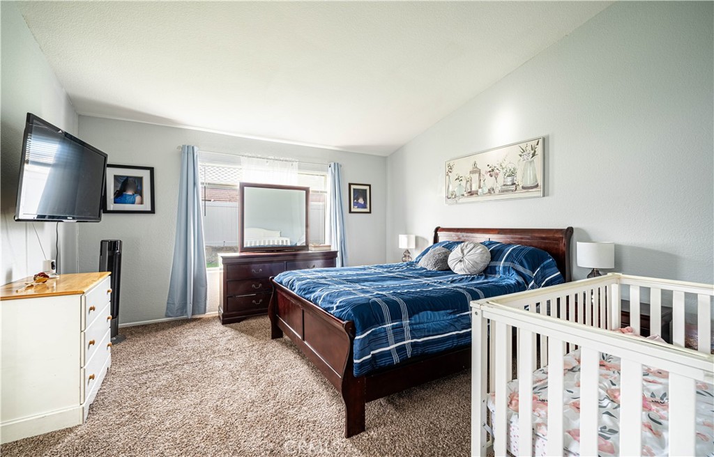 14764 Redwood Street Property Photo 12