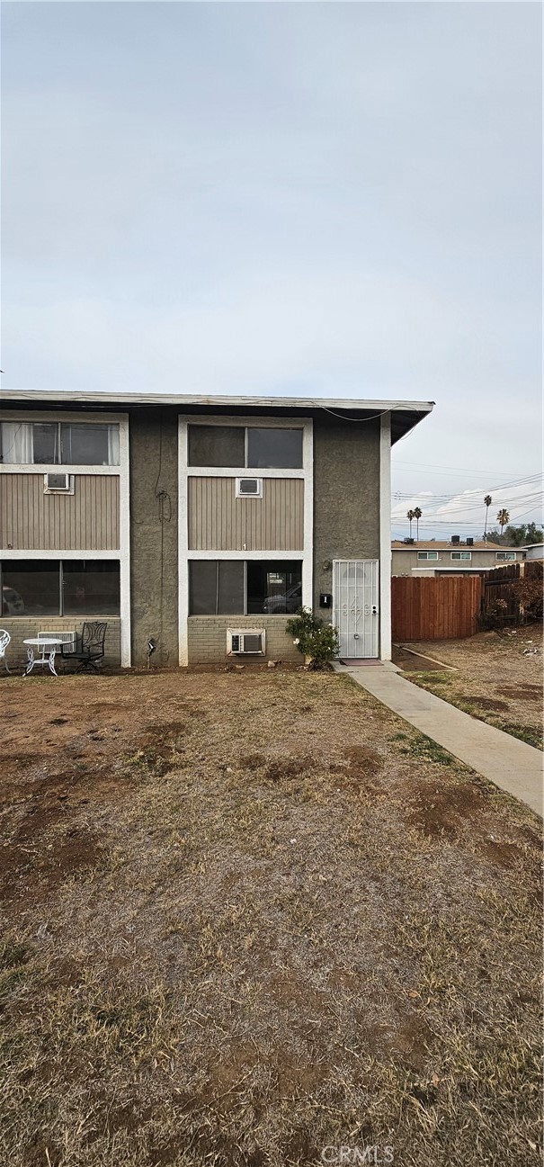 1131 E Citrus Avenue 1 Property Photo 2