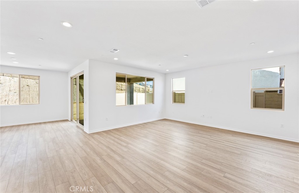 4074 Madonna Circle Property Photo 3
