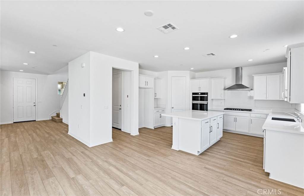 4074 Madonna Circle Property Photo 9