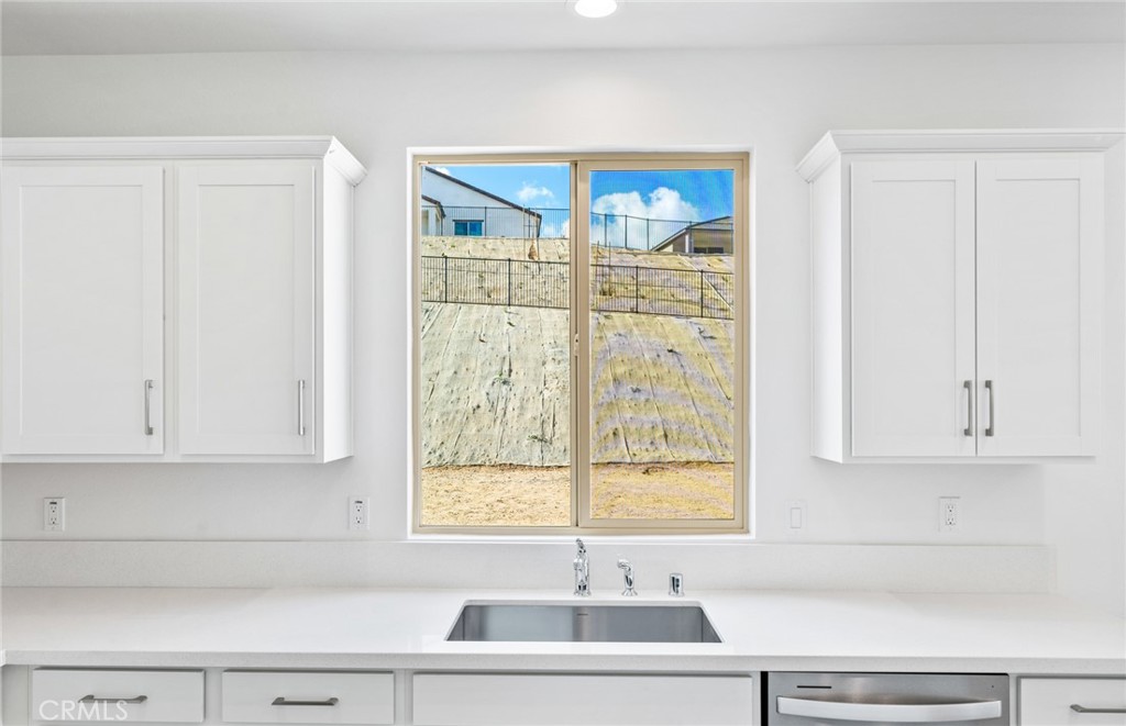 4074 Madonna Circle Property Photo 13