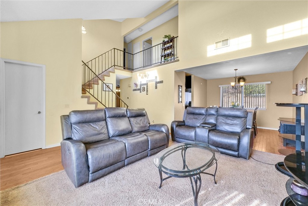 2250 Briarwood Court Property Photo 5