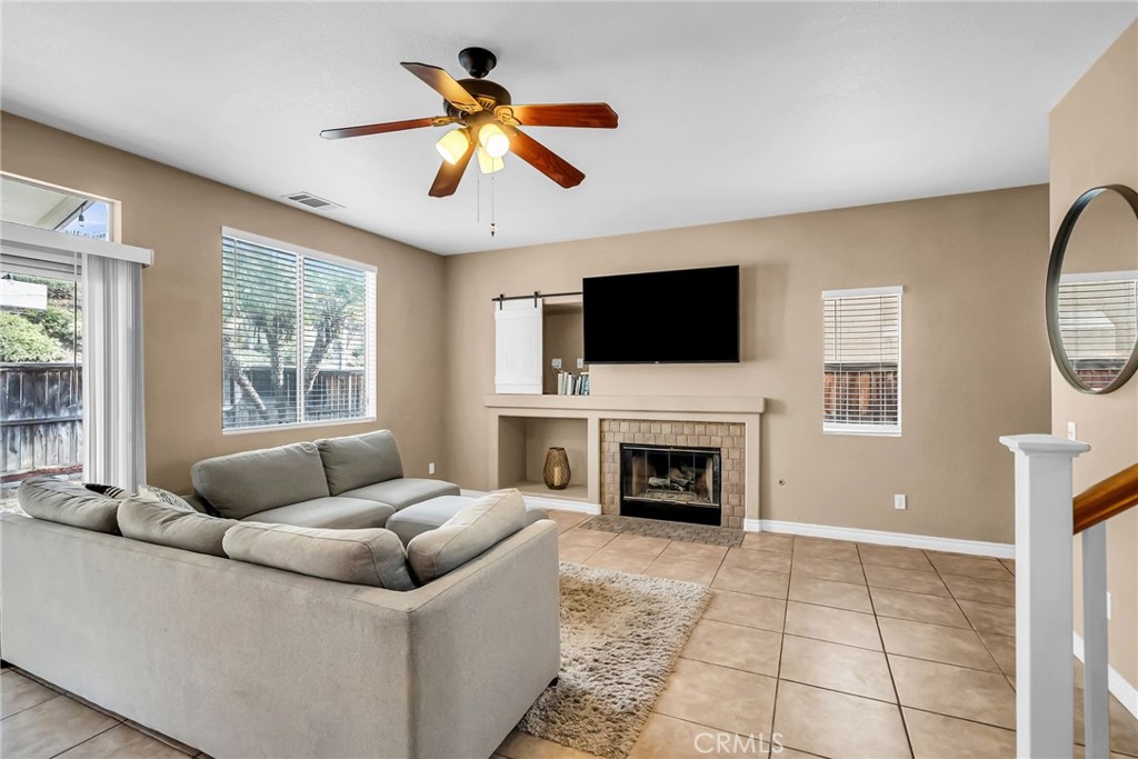 29154 Whitegate Lane Property Photo 8