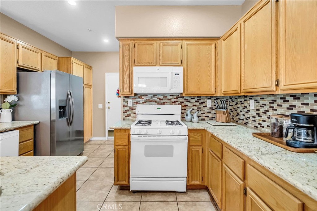 29154 Whitegate Lane Property Photo 12