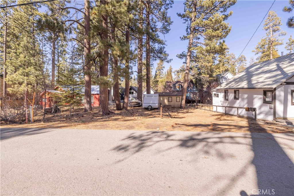 40166 Esterly Lane Property Photo 4