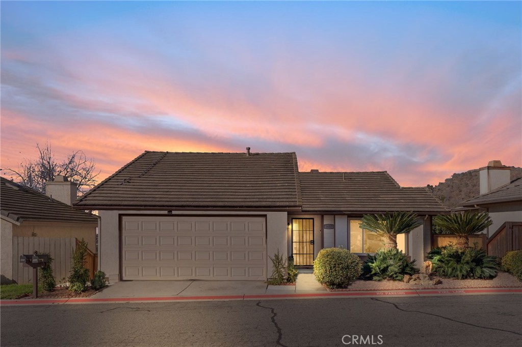 1637 Madrone Glen Property Photo 1