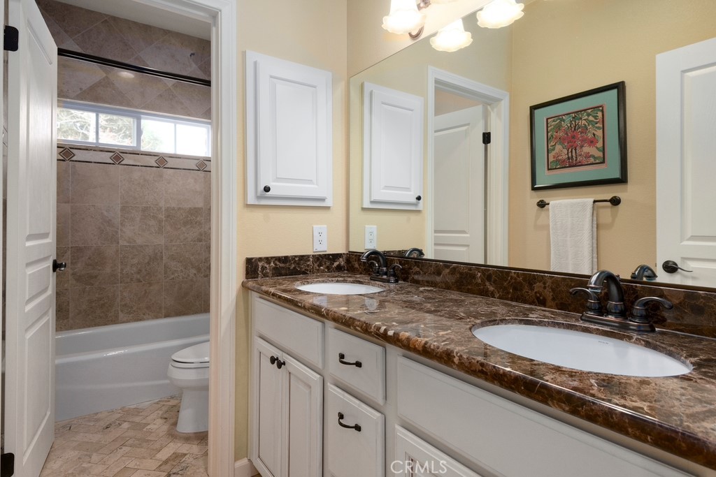9305 Avenida San Timoteo Property Photo 37