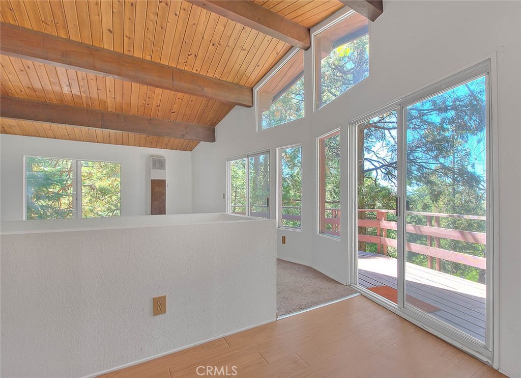 23771 Lakeview Drive Property Photo 3
