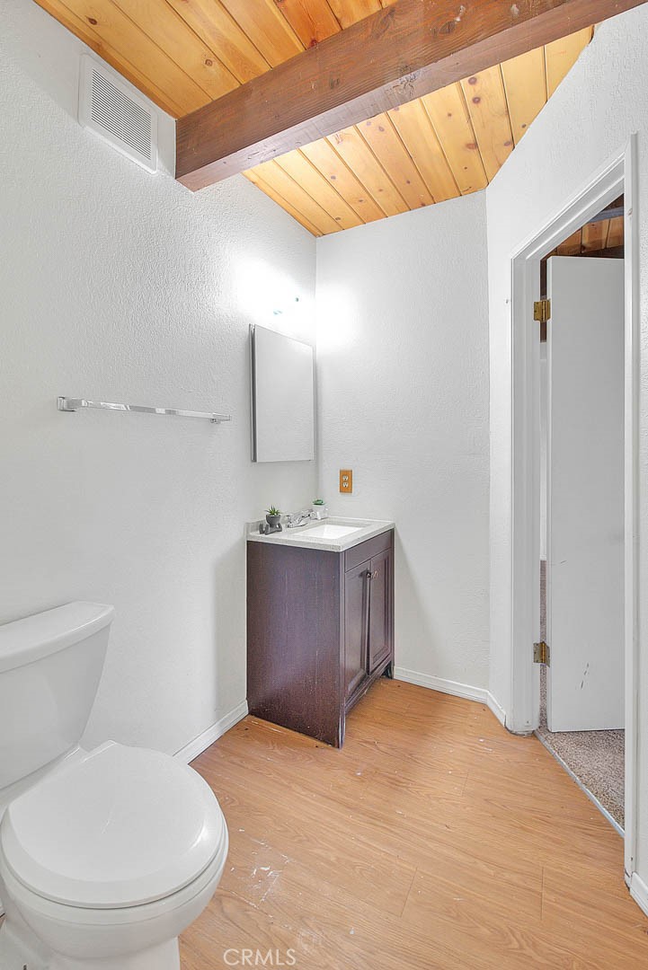 23771 Lakeview Drive Property Photo 28