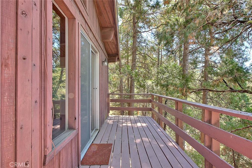 23771 Lakeview Drive Property Photo 32