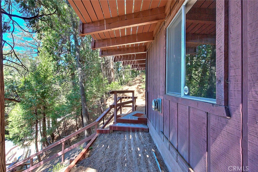 23771 Lakeview Drive Property Photo 39