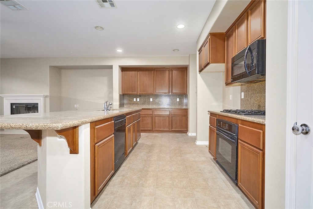 9076 Big Bear Drive Property Photo 7