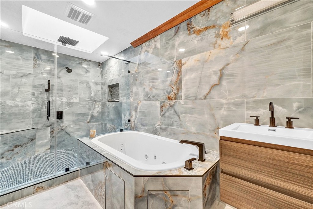 28667 Shenandoah Drive Property Photo 10