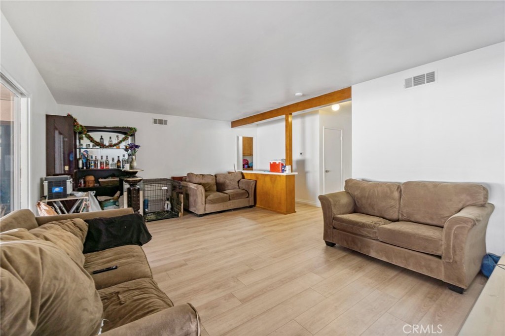 20409 Harvard Way Property Photo 1