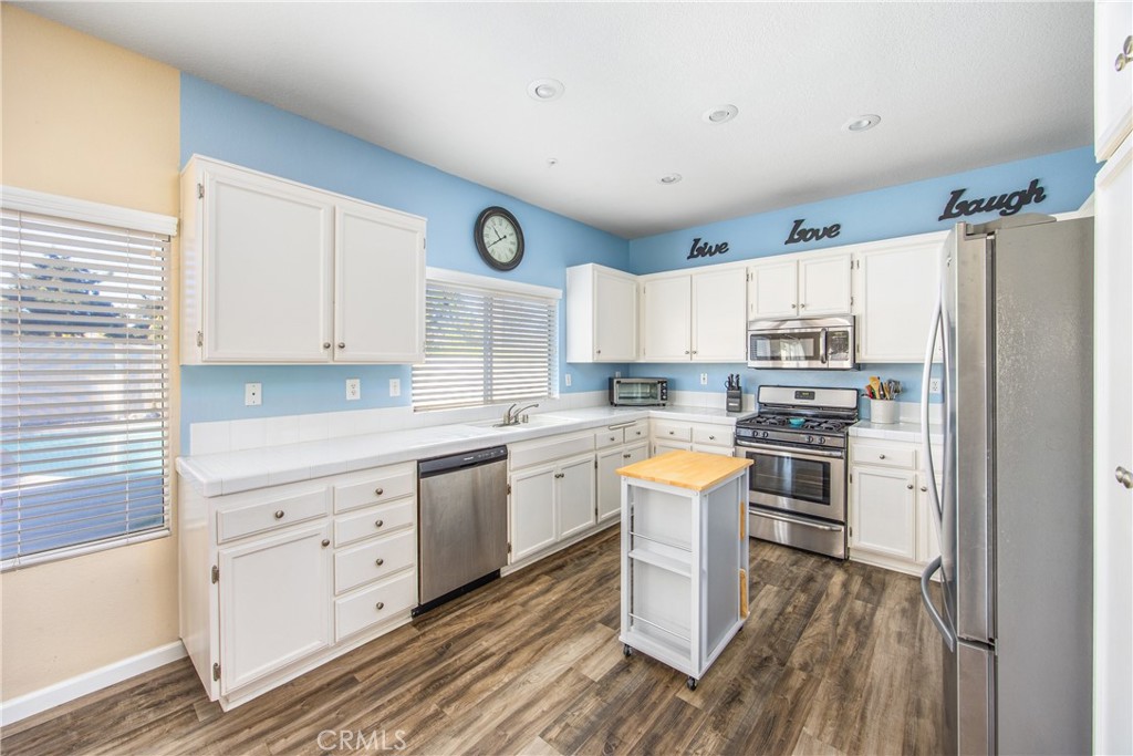 7388 Railroad Court Property Photo 8