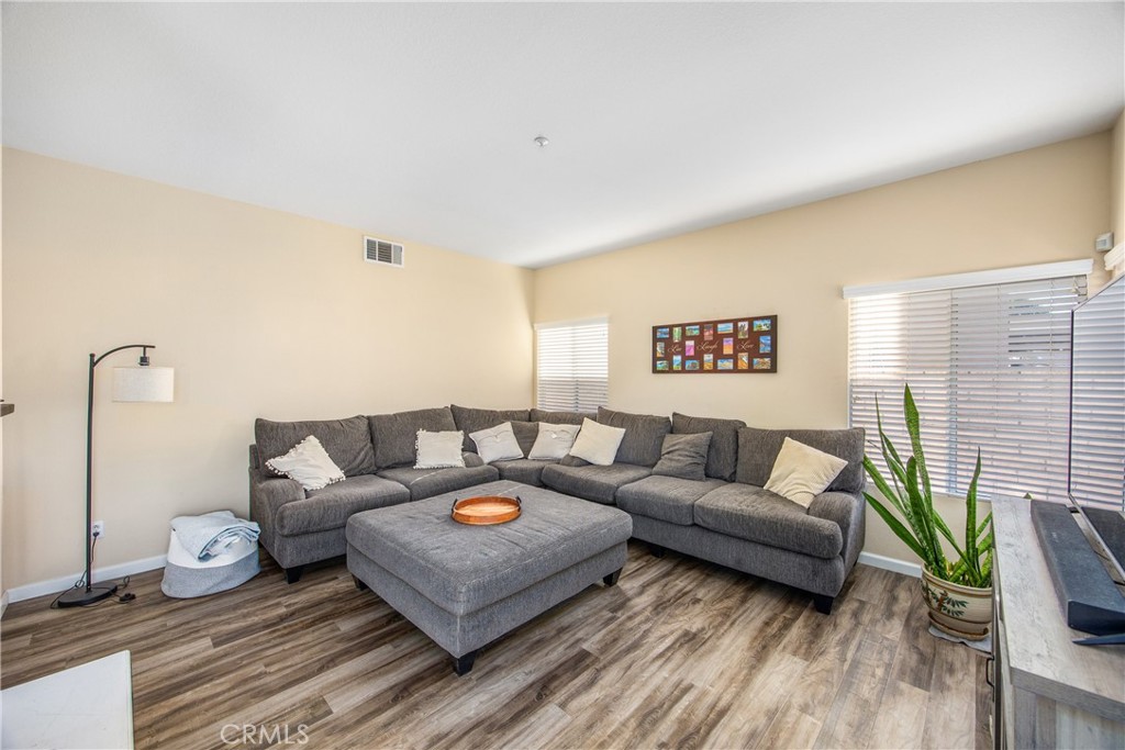 7388 Railroad Court Property Photo 15