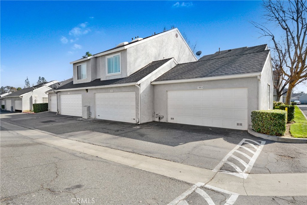 188 W Walnut Avenue B Property Photo 23