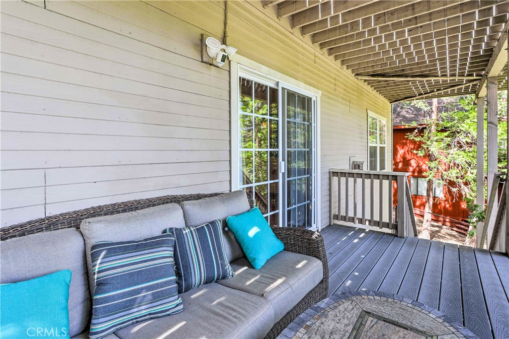 564 Pioneer Road Property Photo 11