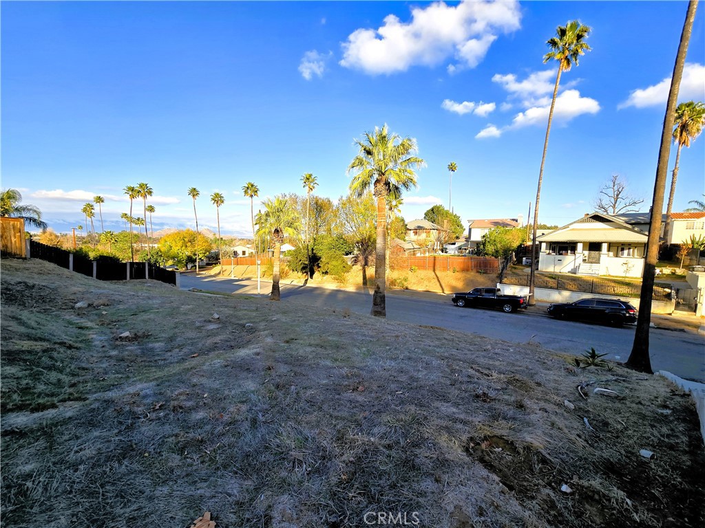 2789 Fairmount Boulevard Property Photo 74
