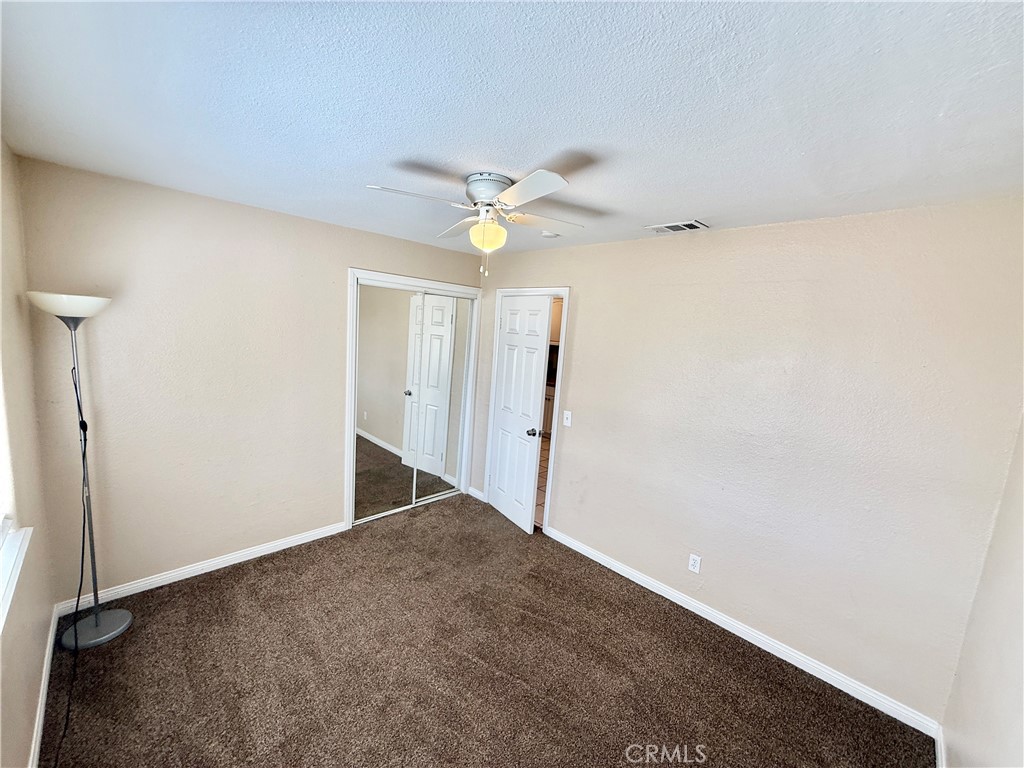 1014 W 48th Street Property Photo 13