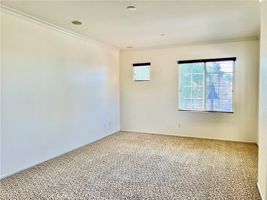15868 Lasselle Street B Property Photo 24