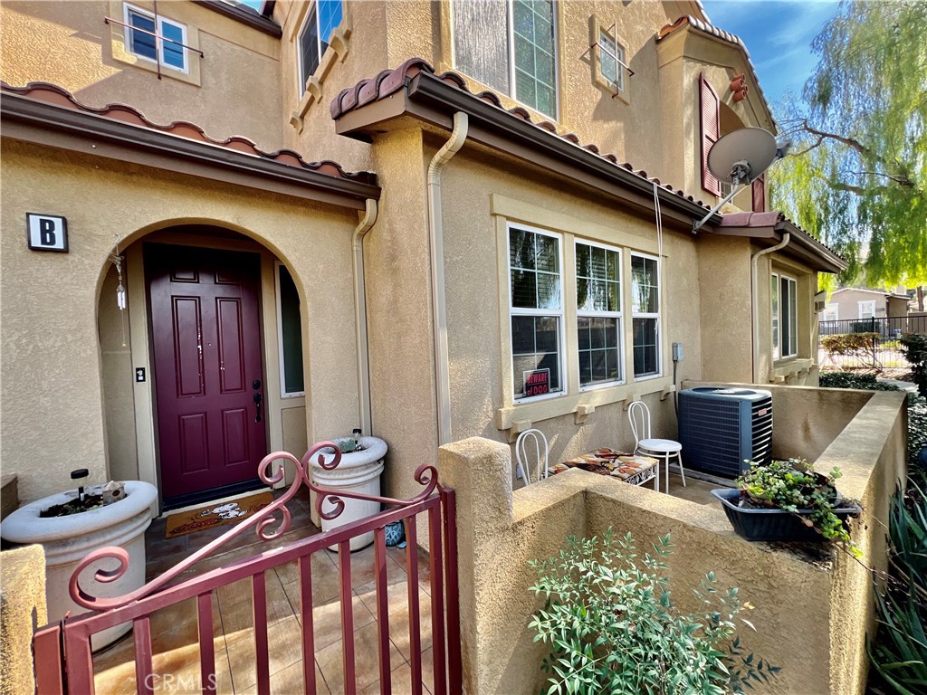 15868 Lasselle Street B Property Photo 28